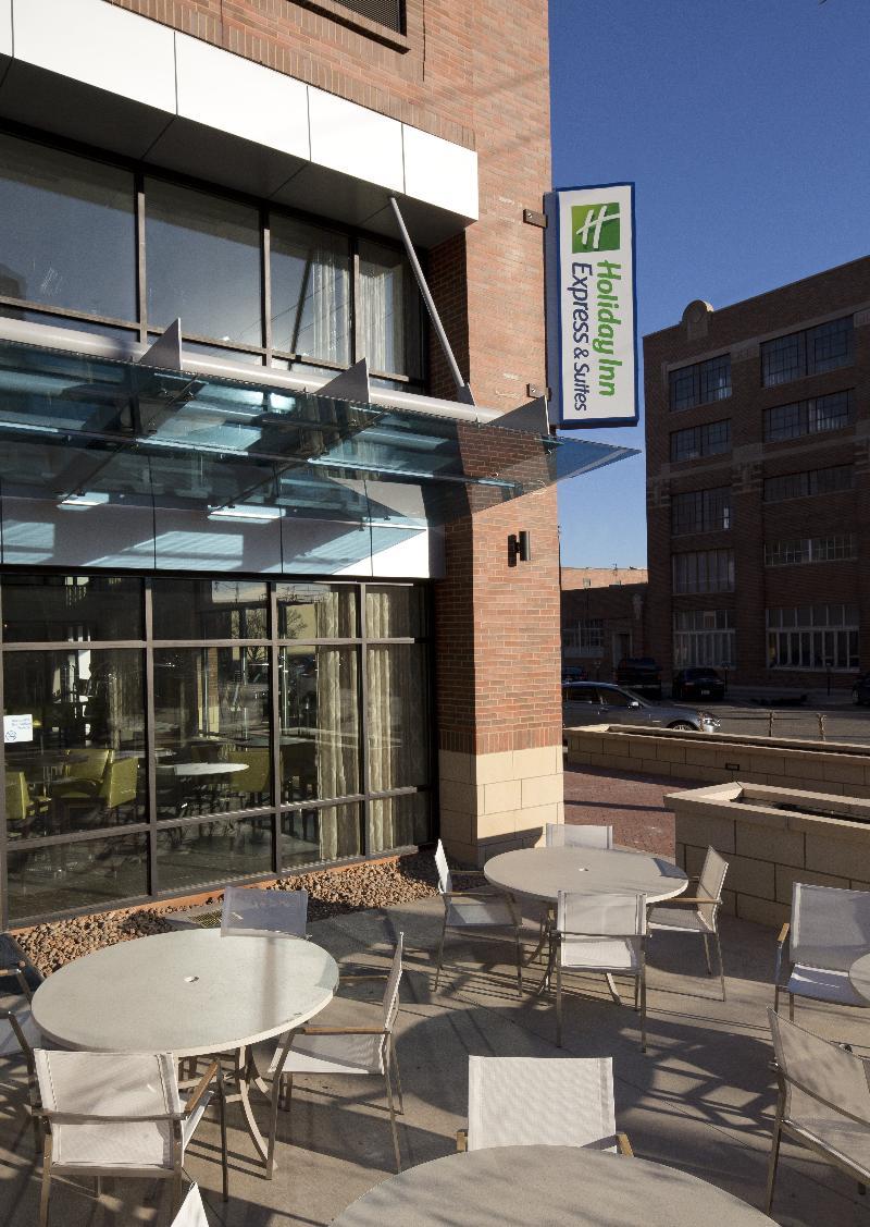 Holiday Inn Express & Suites Oklahoma City Downtown - Bricktown By Ihg Exterior foto